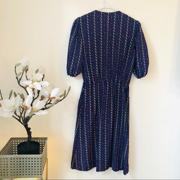 Vintage union made secretary’s dress puff sleeves - Picture 8 of 8